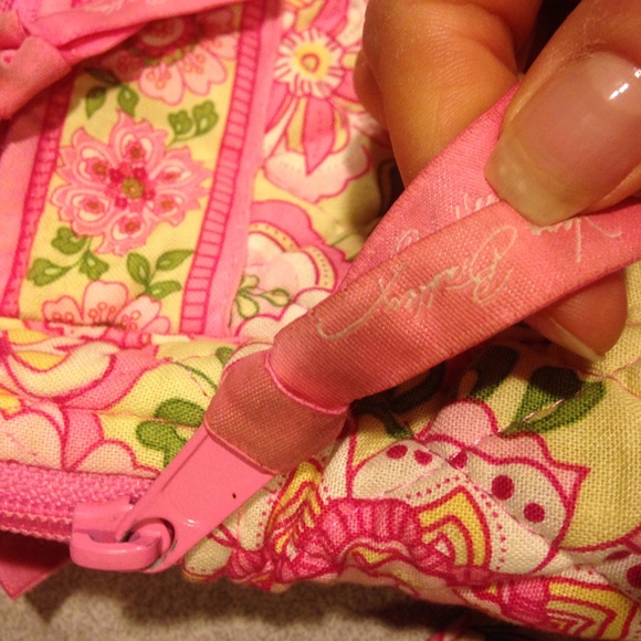 • the vera bradley backpack - Picture 7 of 8